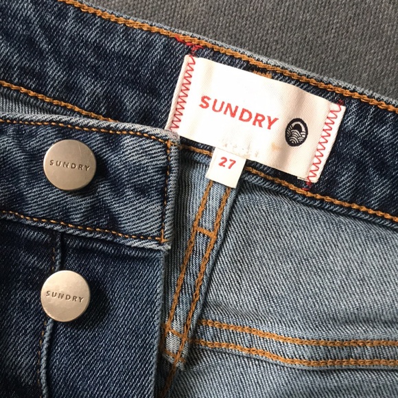 Adorable Sundry rainbow LOVE shorts 27 🌈❤️🍓 - Picture 2 of 7